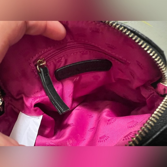 Juicy Couture Crossbody - Picture 6 of 14